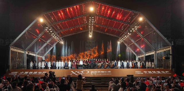 2025 西安交响乐团大雁塔户外公演圆满举办